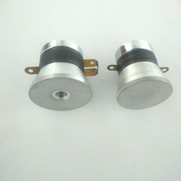 Ultrasone reinigingstransducer voor reiniging in de industrie