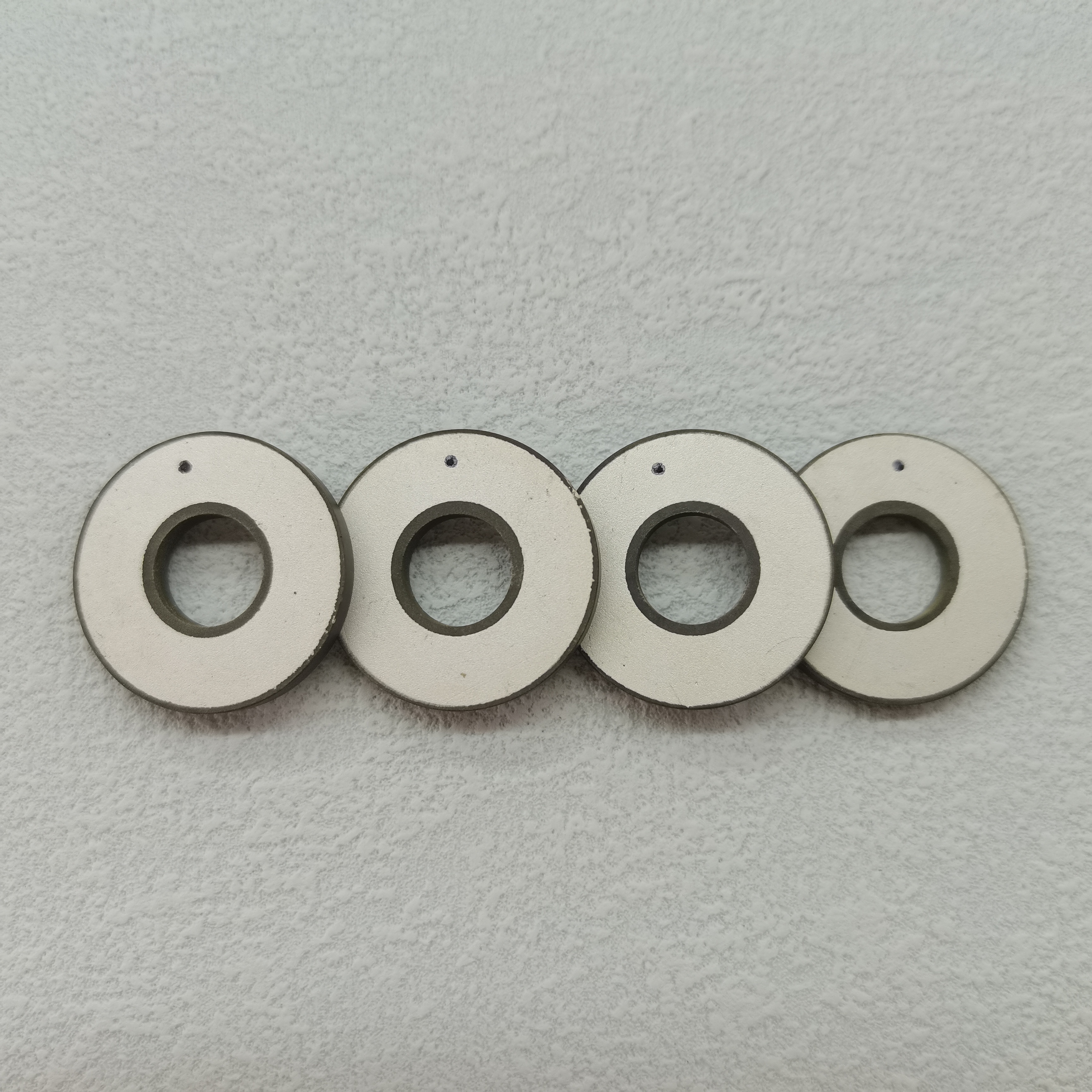 PZT Ring PZT5A Materiaal Piëzo -elektrische keramische ringelementen Chinese fabriek