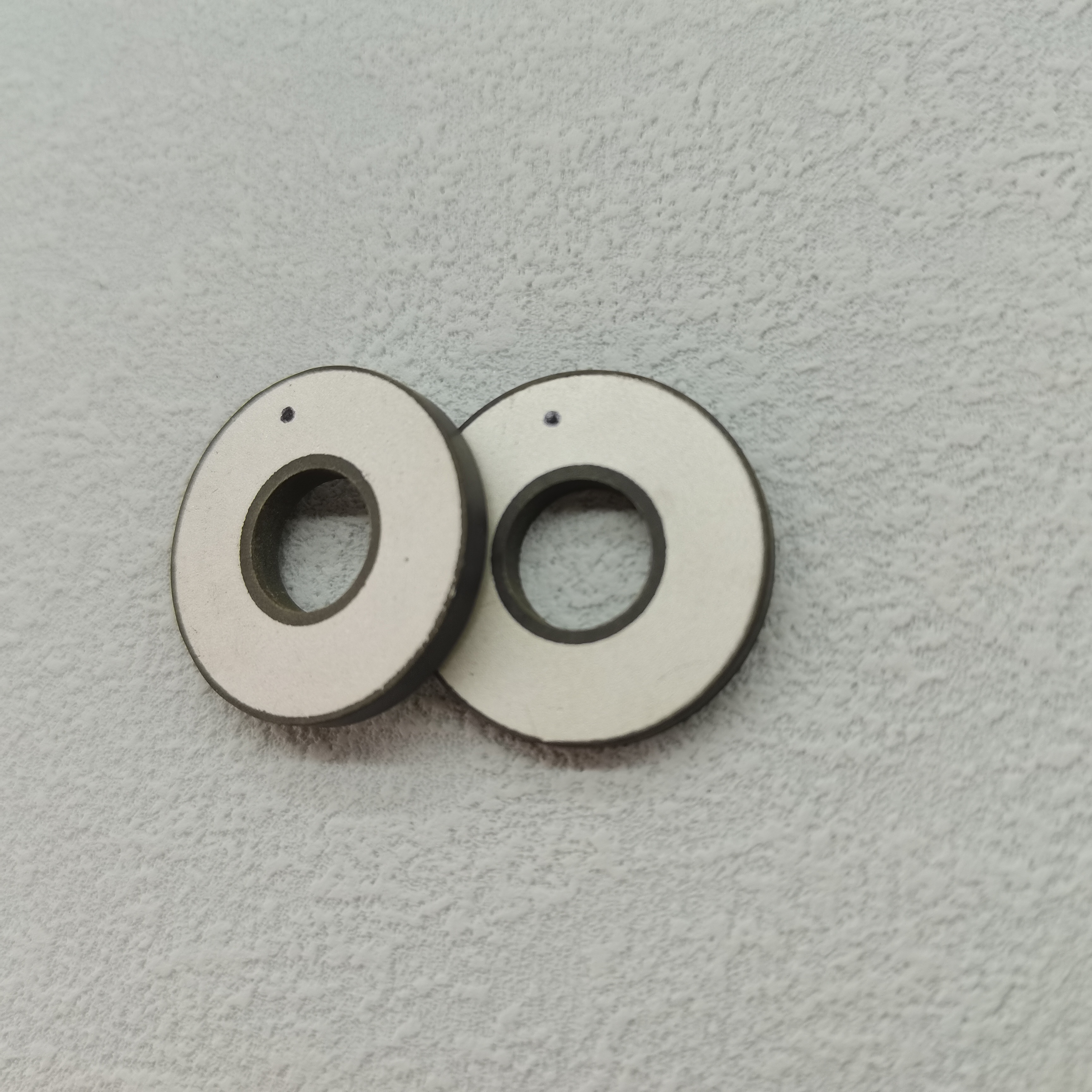 PZT Ring PZT5A Materiaal Piëzo -elektrische keramische ringelementen Chinese fabriek